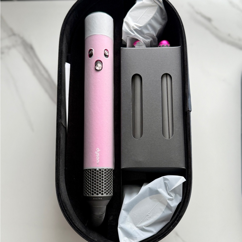 FREE SHIPPING - Dyson Airwrap Complete Long in Pink